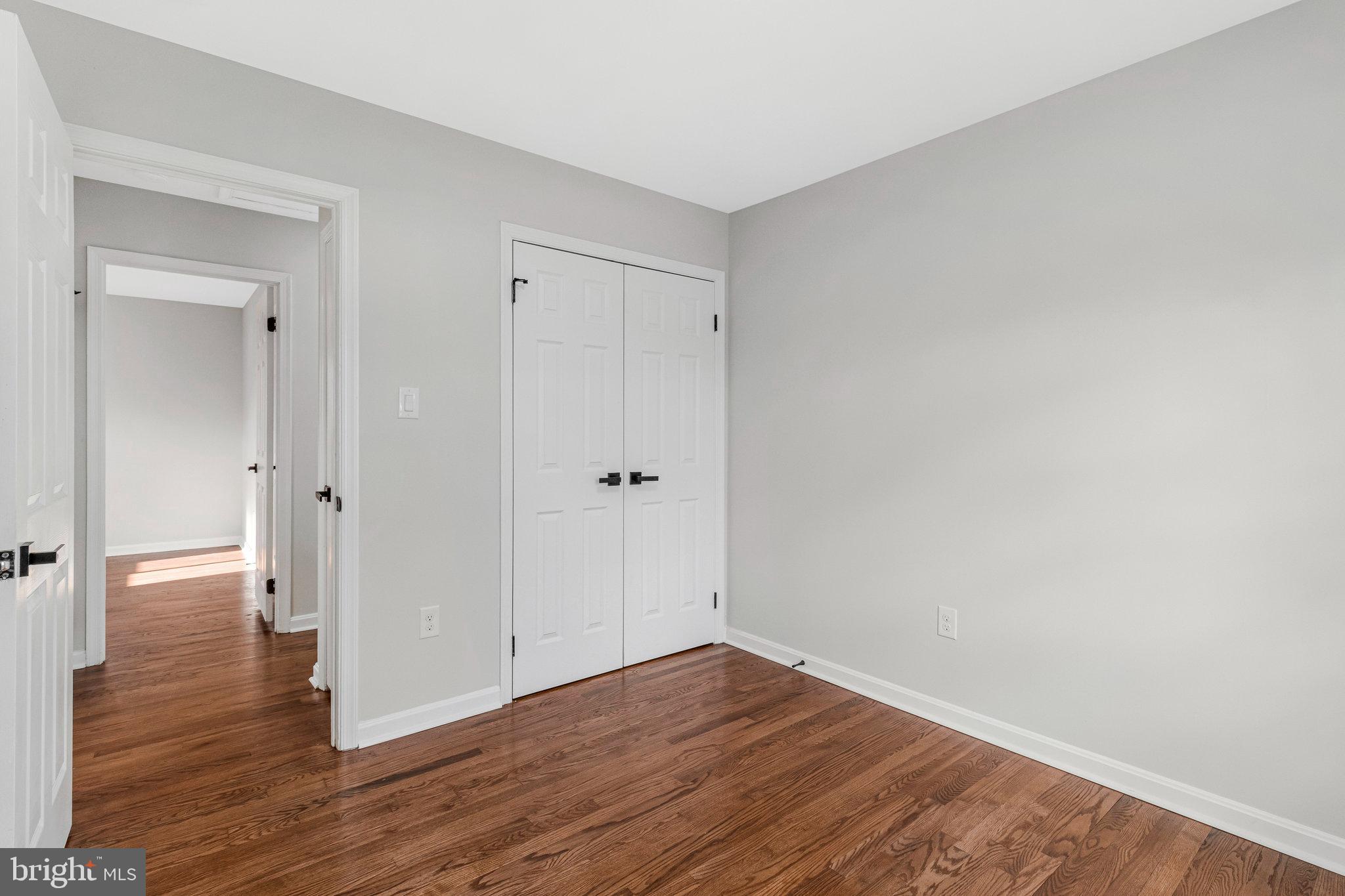 SEABROOK ESTATES - Residential