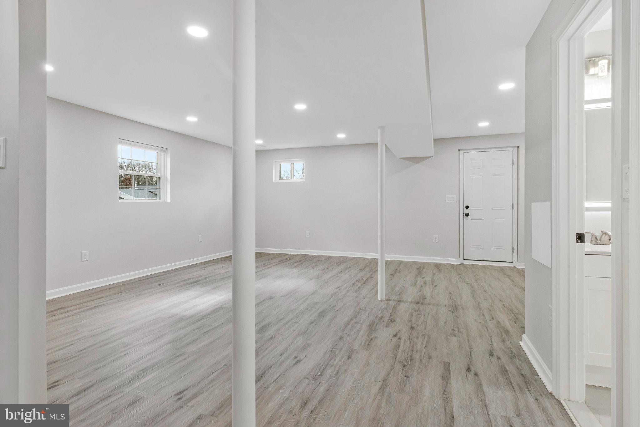 SEABROOK ESTATES - Residential