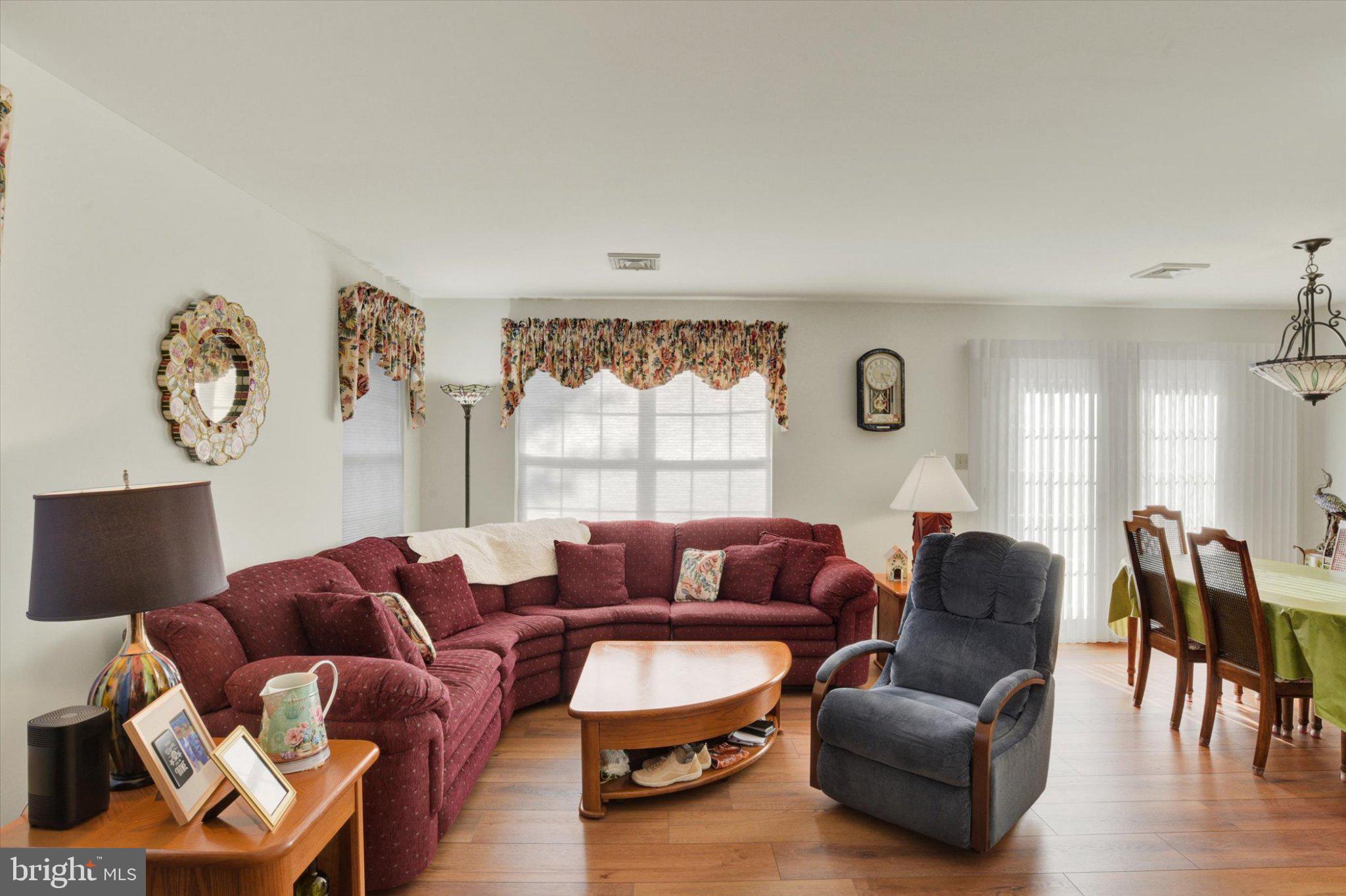 215 FAWN RIDGE N