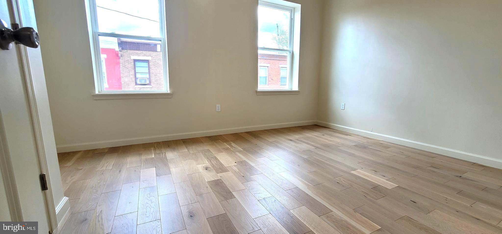 LOGAN - Residential
