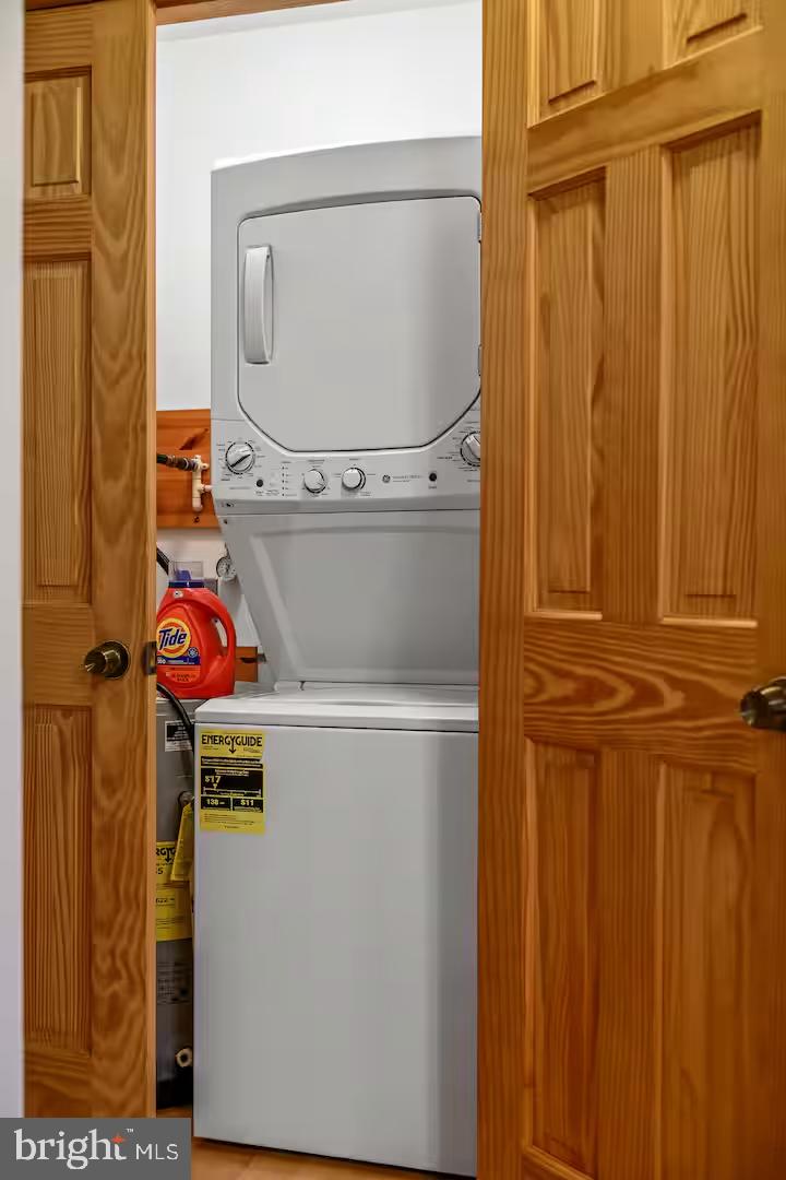 FALLBUSH MOUNTAIN ESTATES - Residential