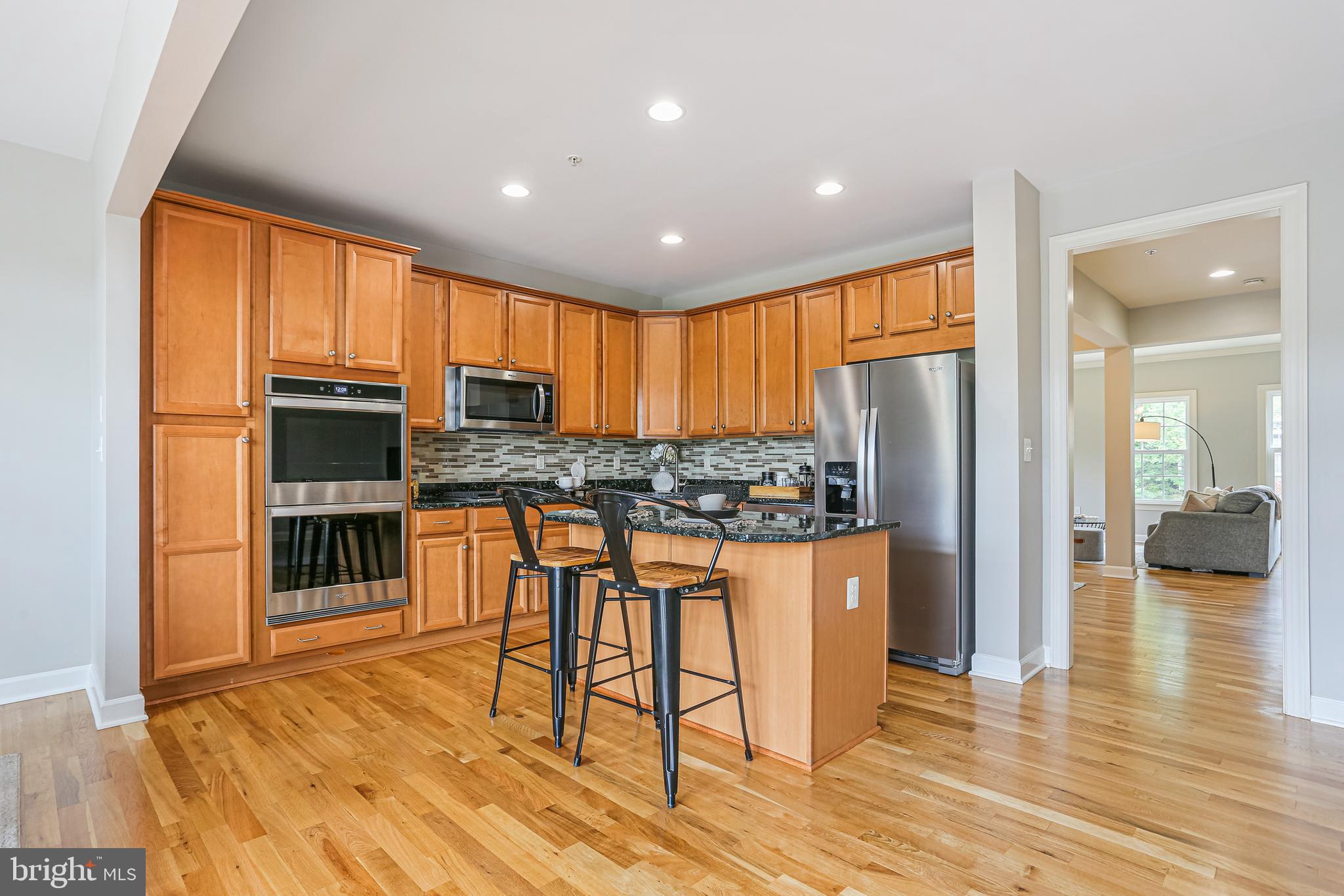 WHITEHALL SQUARE - Residential