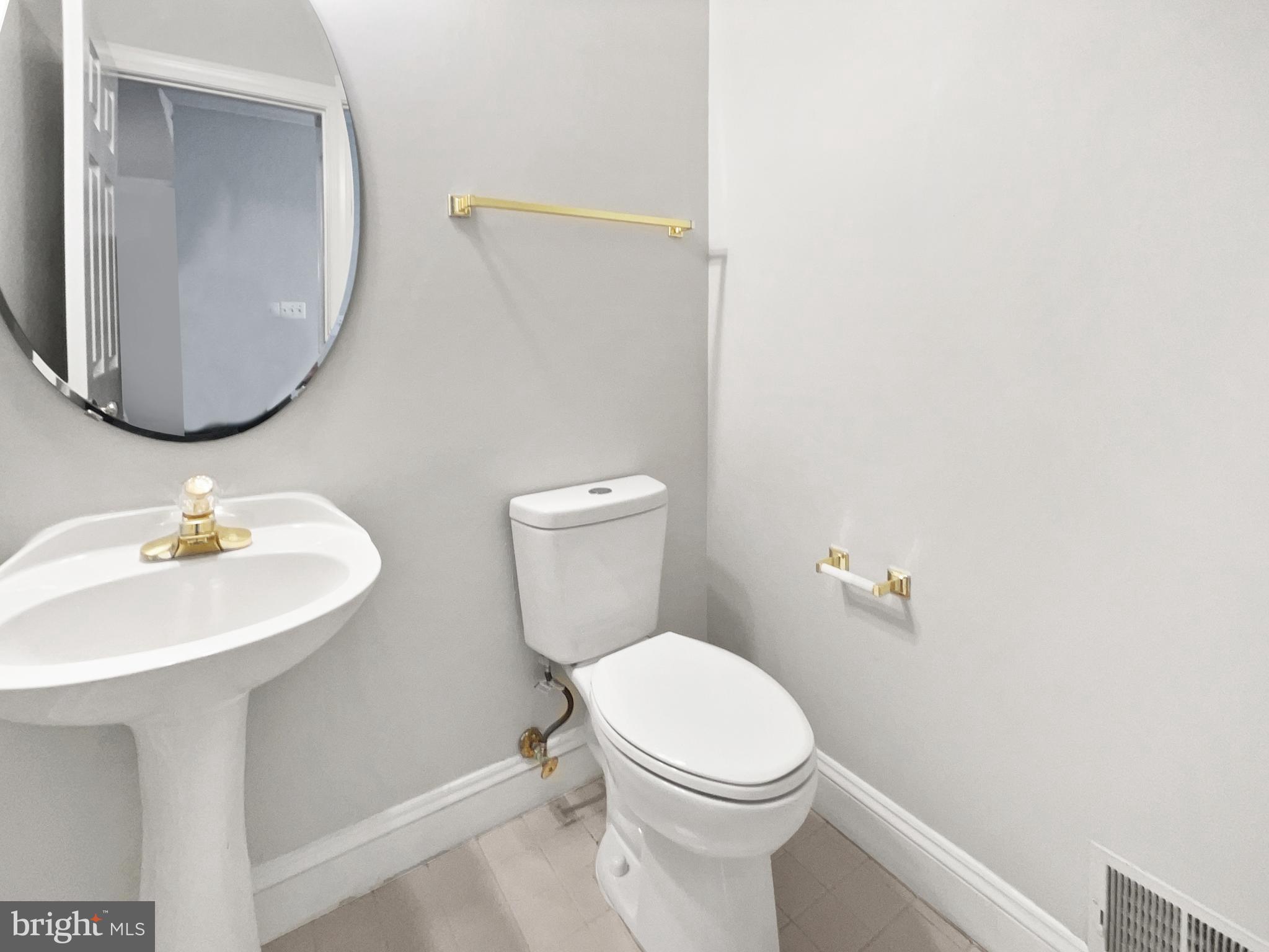 CHANCERY SQUARE - Residential