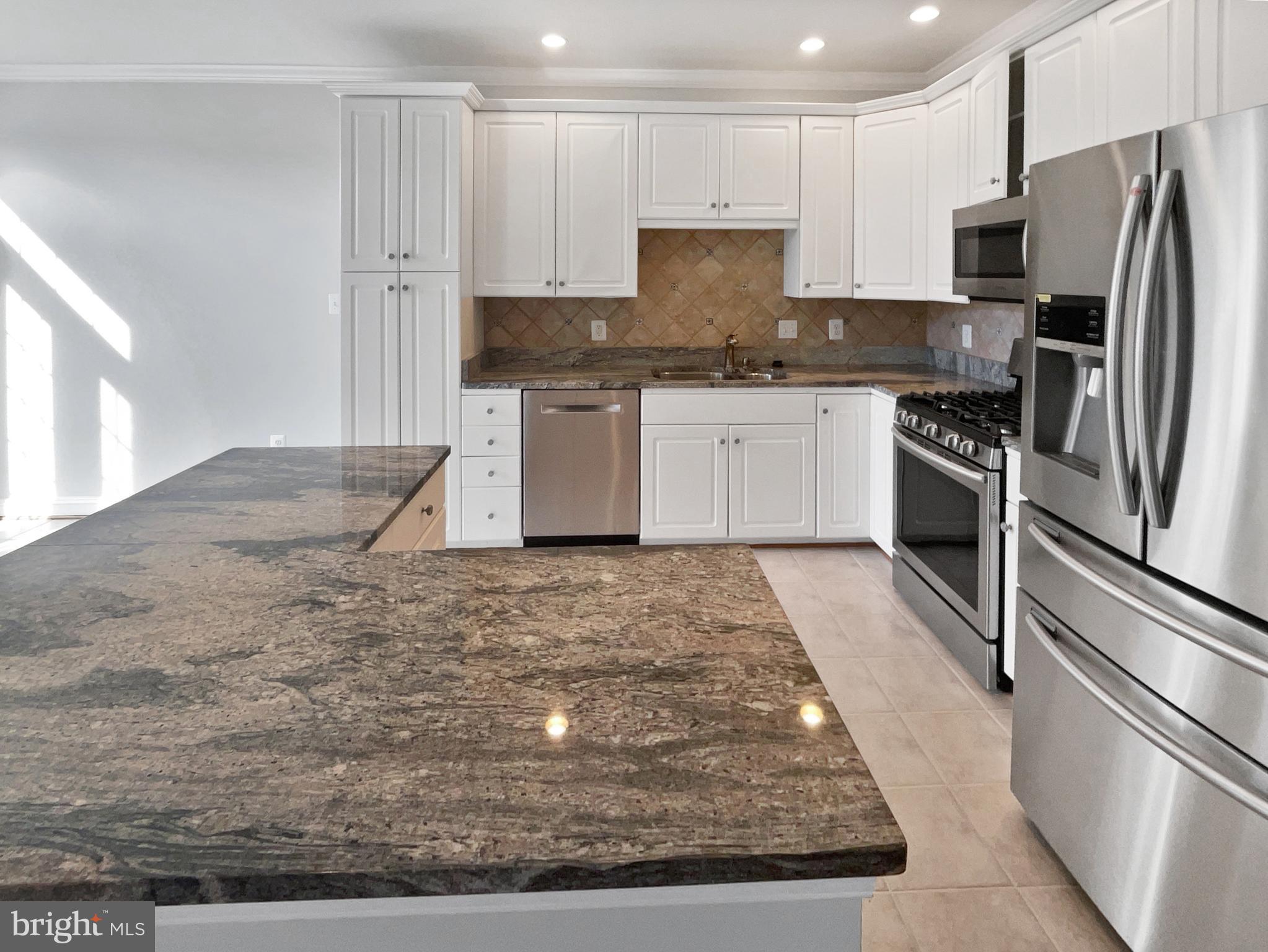 CHANCERY SQUARE - Residential