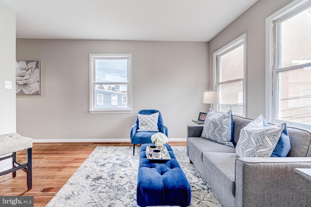 OLD TOWN ALEXANDRIA - Residential Lease