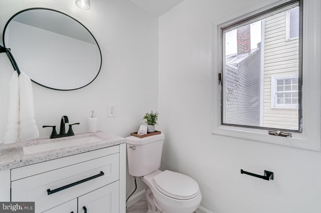 OLD TOWN ALEXANDRIA - Residential Lease