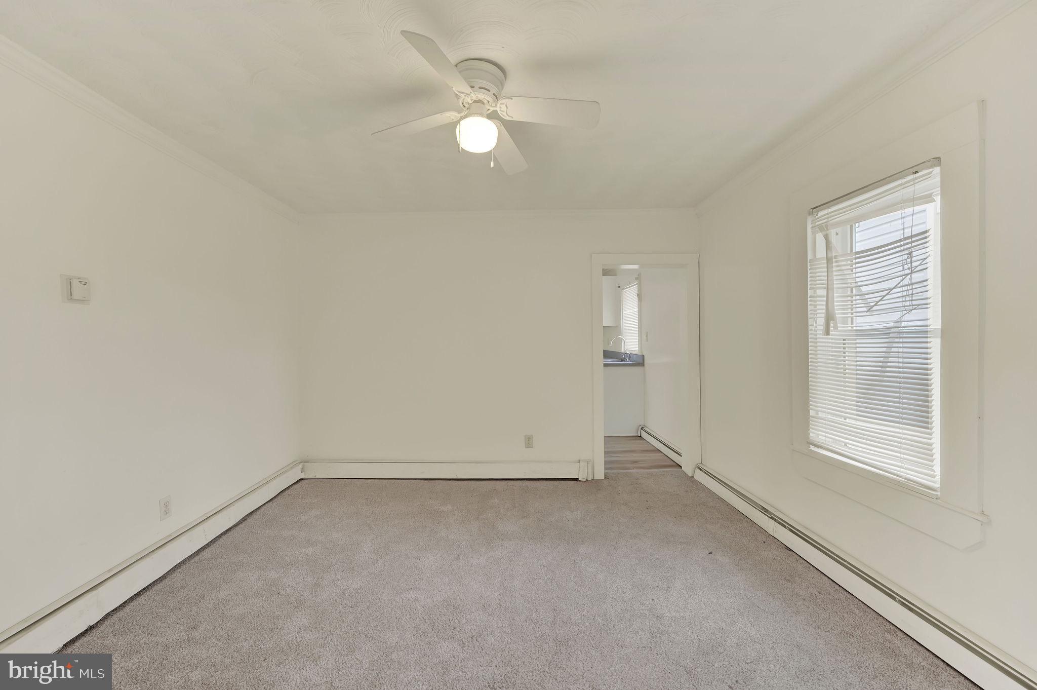 149 N QUEEN STREET