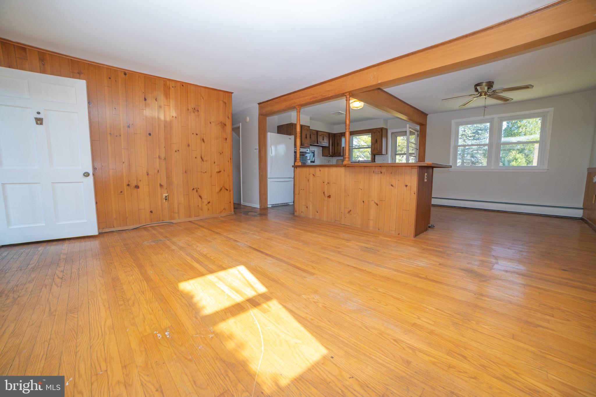 TWIN OAKS - Residential