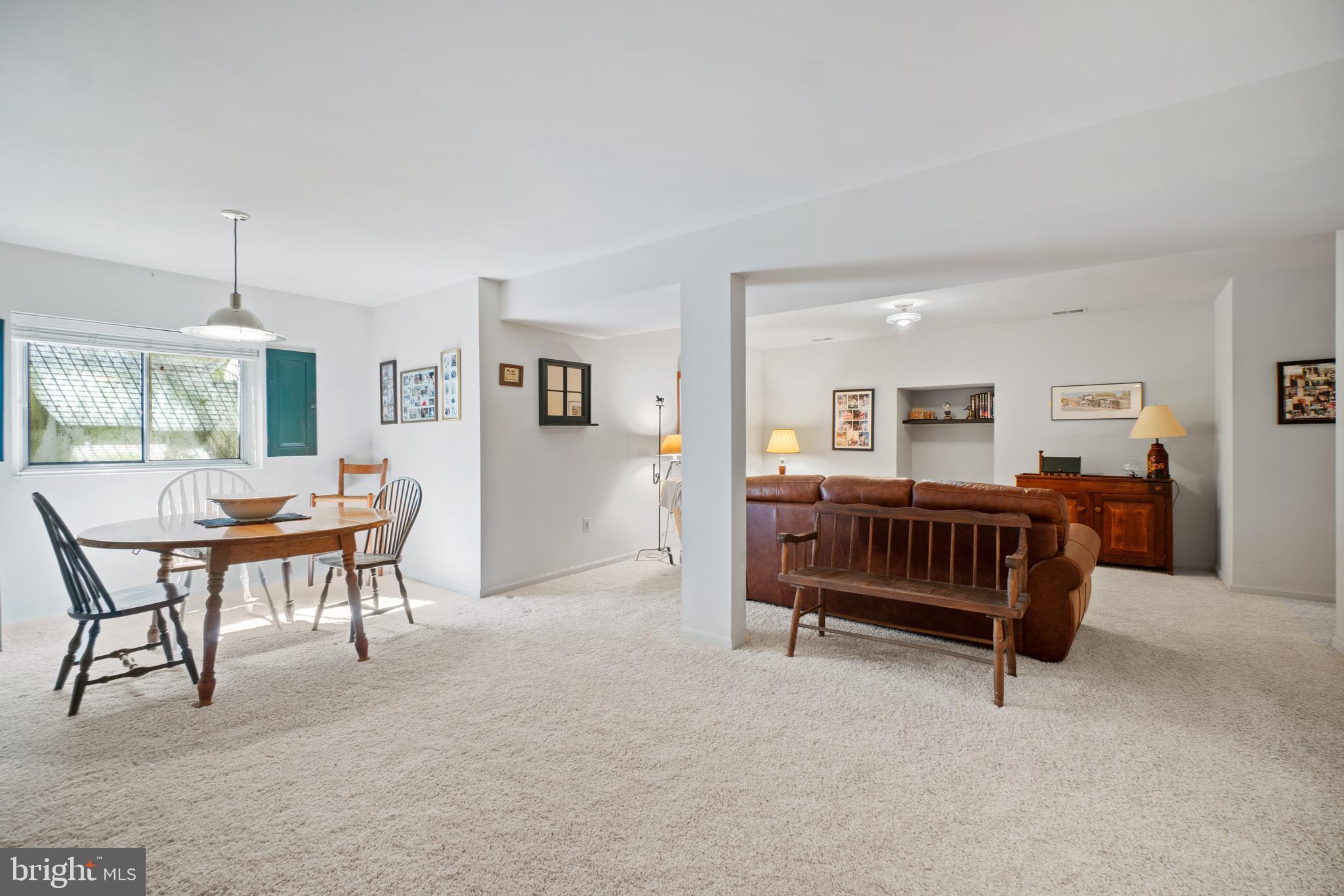 RIVA TRACE/SPRING PLACE - Residential