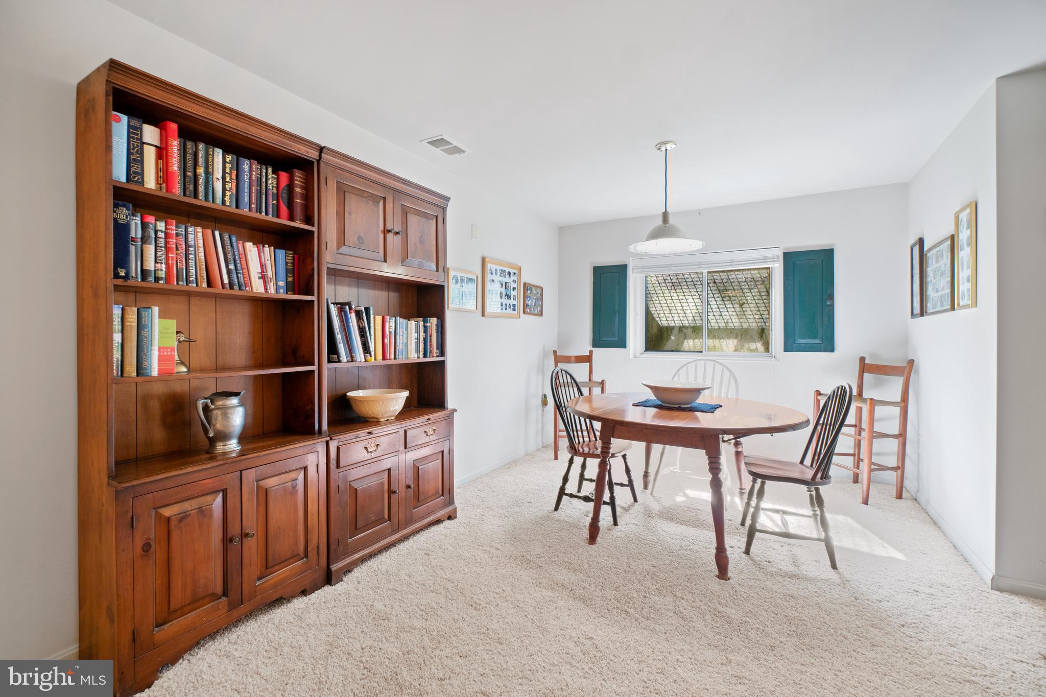 RIVA TRACE/SPRING PLACE - Residential