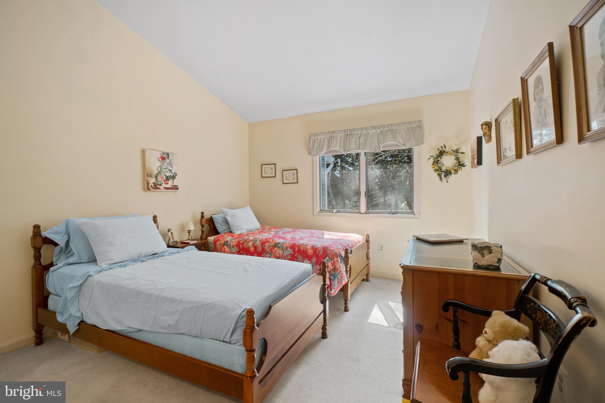 RIVA TRACE/SPRING PLACE - Residential