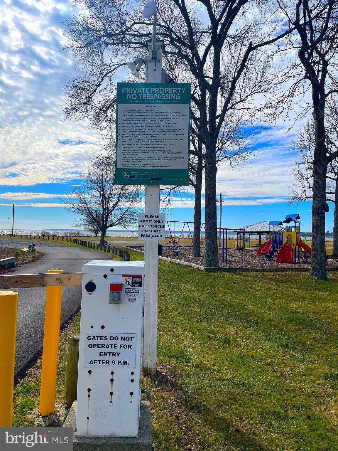 FRANKLIN MANOR BEACH - Residential Lease