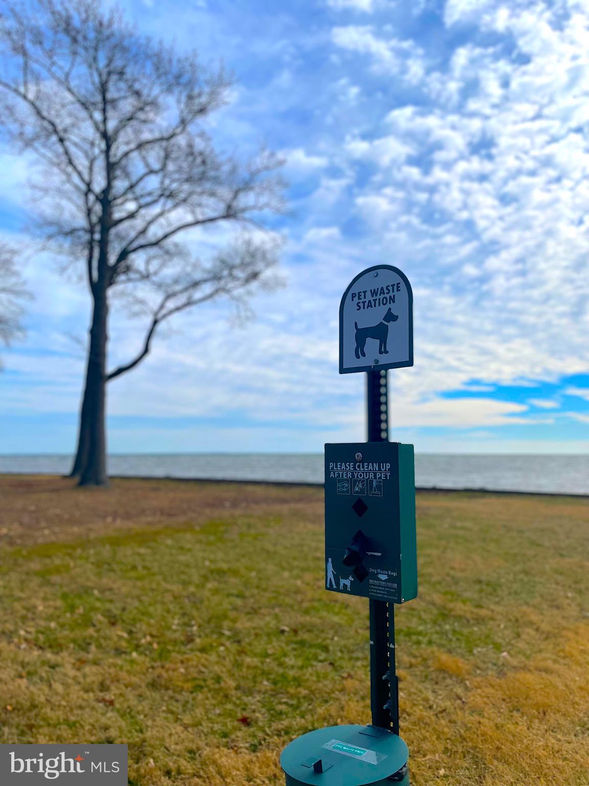 FRANKLIN MANOR BEACH - Residential Lease