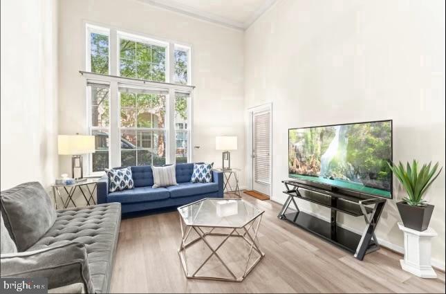 THE COLONNADE AT KENTLANDS - Residential