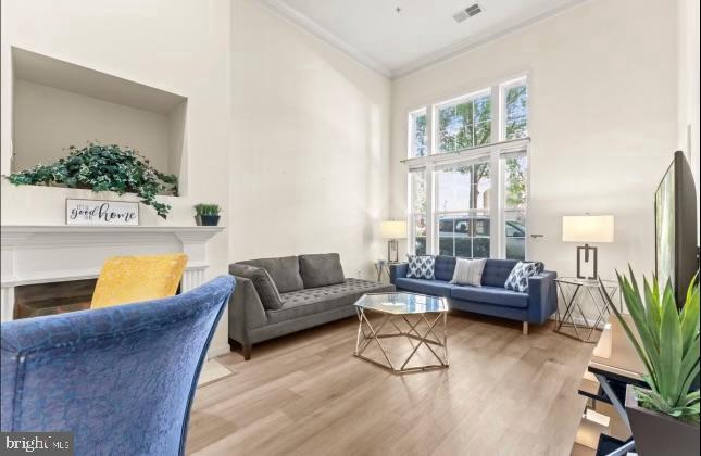 THE COLONNADE AT KENTLANDS - Residential