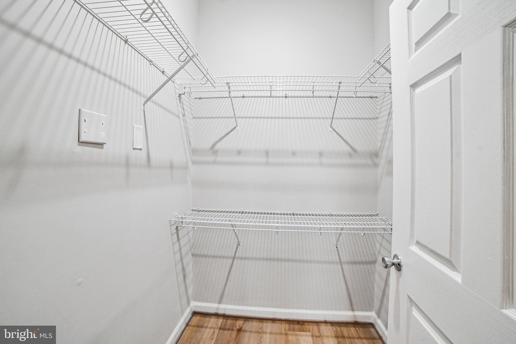 THE COLONNADE AT KENTLANDS - Residential