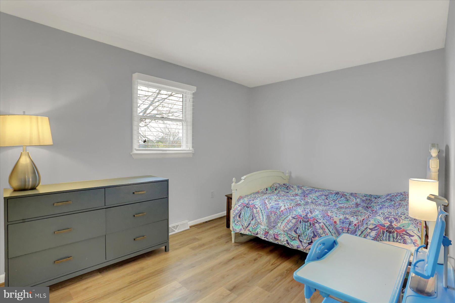 INDIAN CREEK - Residential