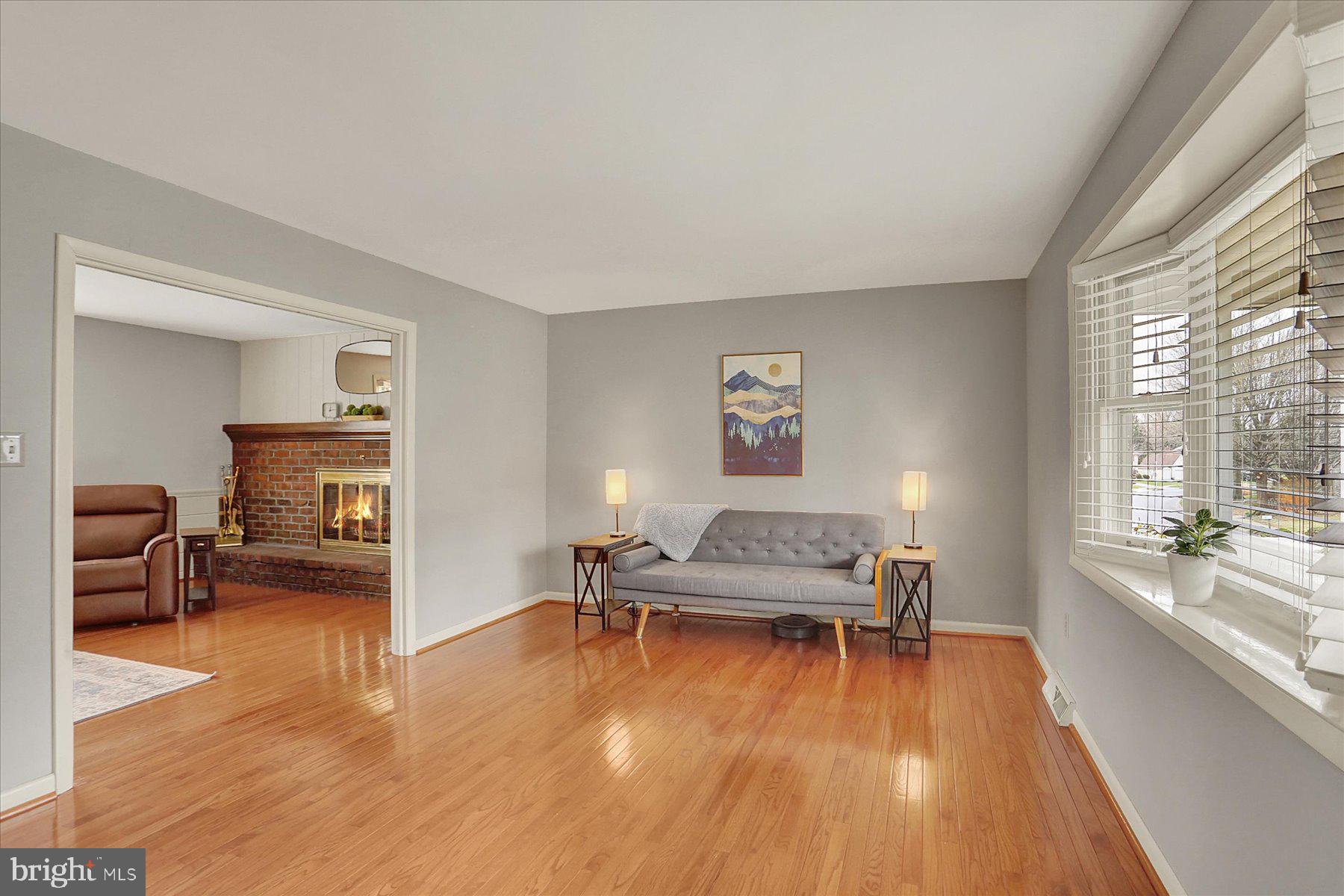 INDIAN CREEK - Residential