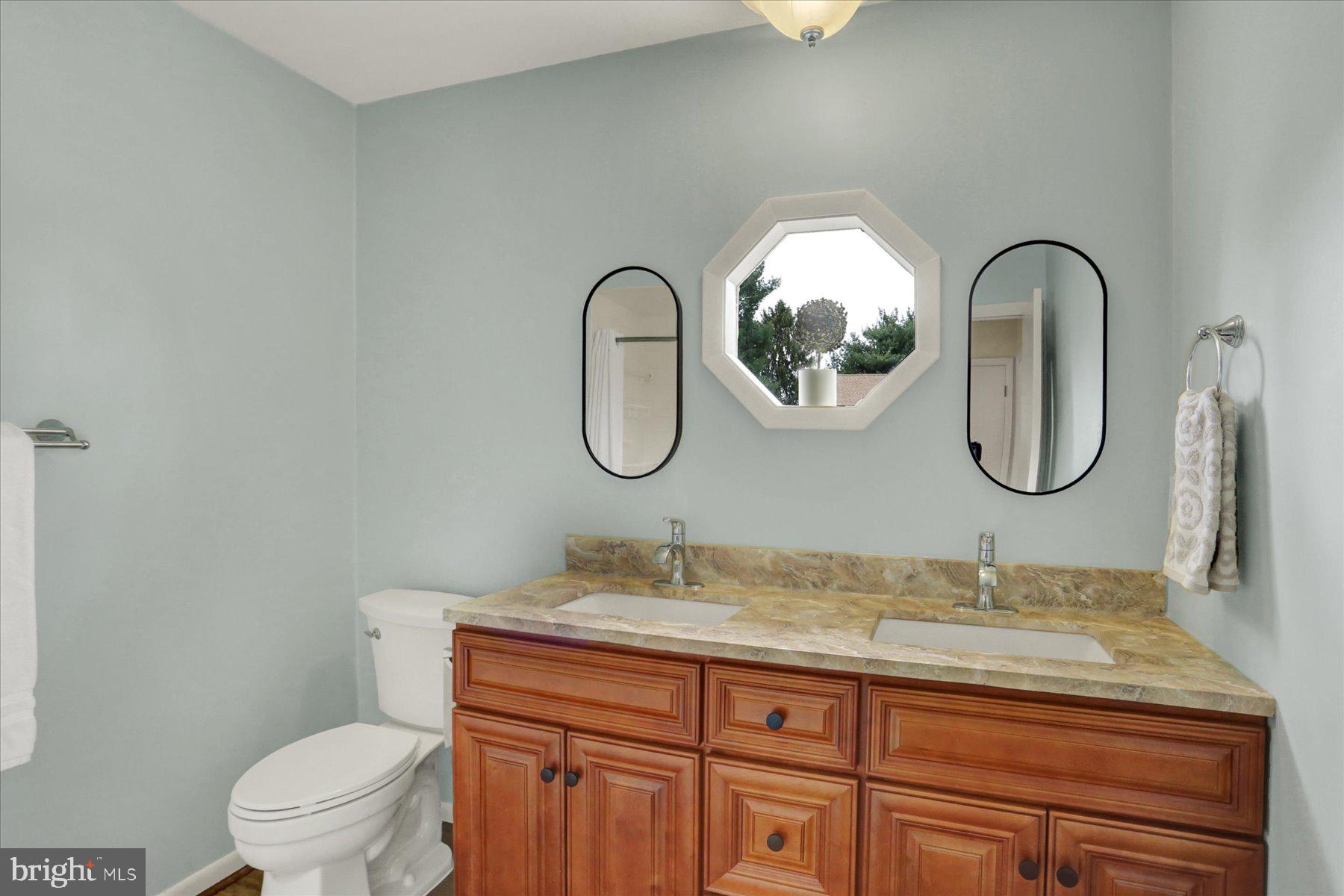 INDIAN CREEK - Residential