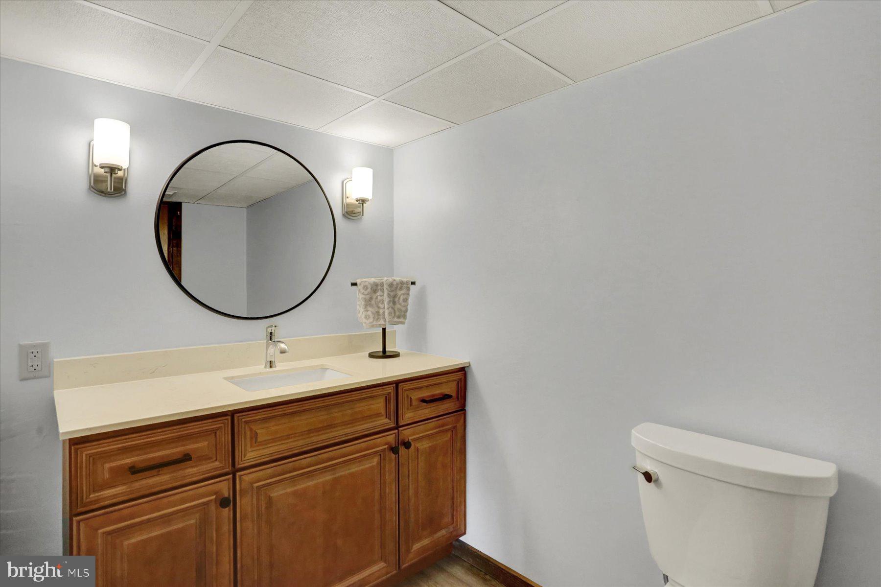 INDIAN CREEK - Residential