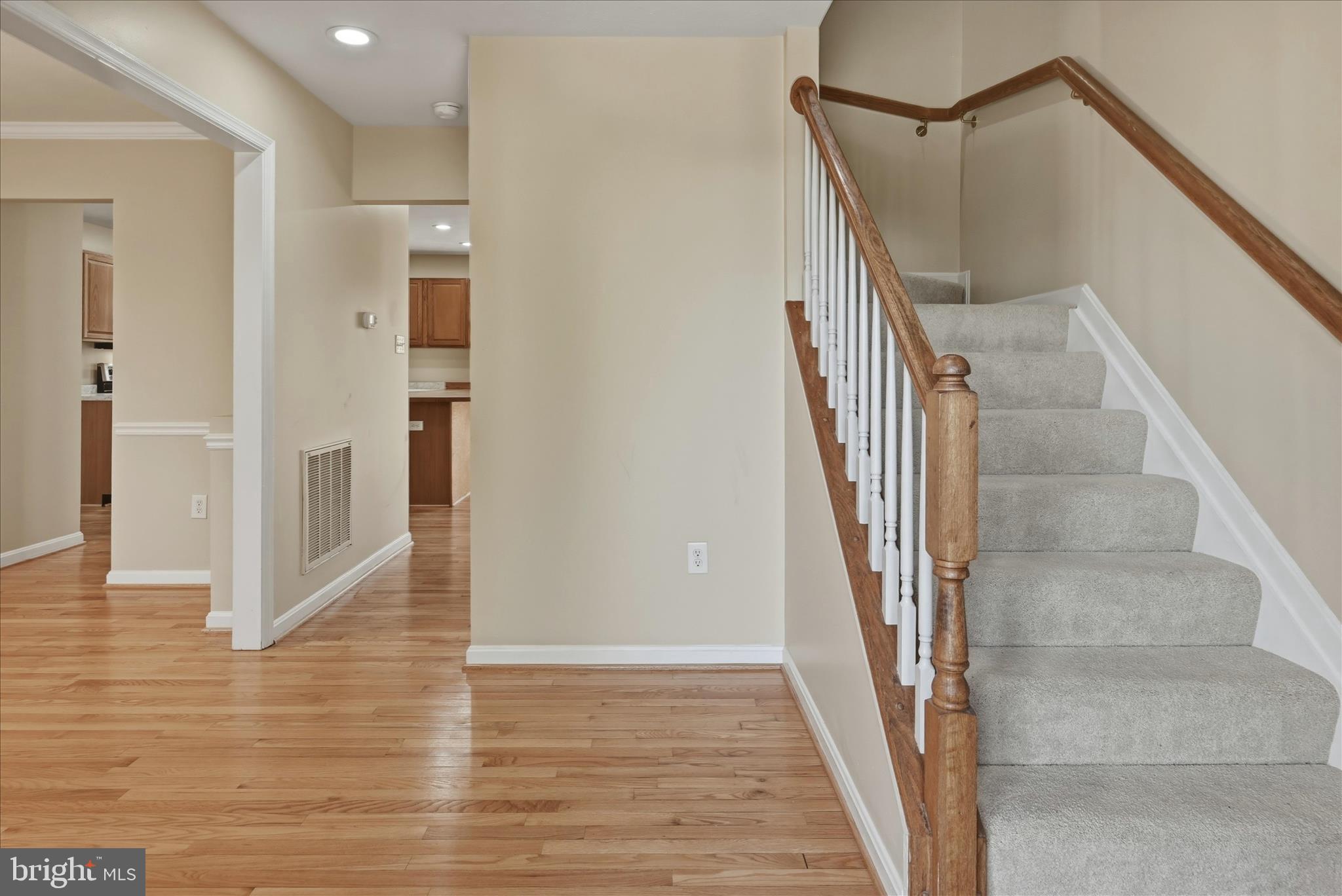 620 CRYSTAL COURT