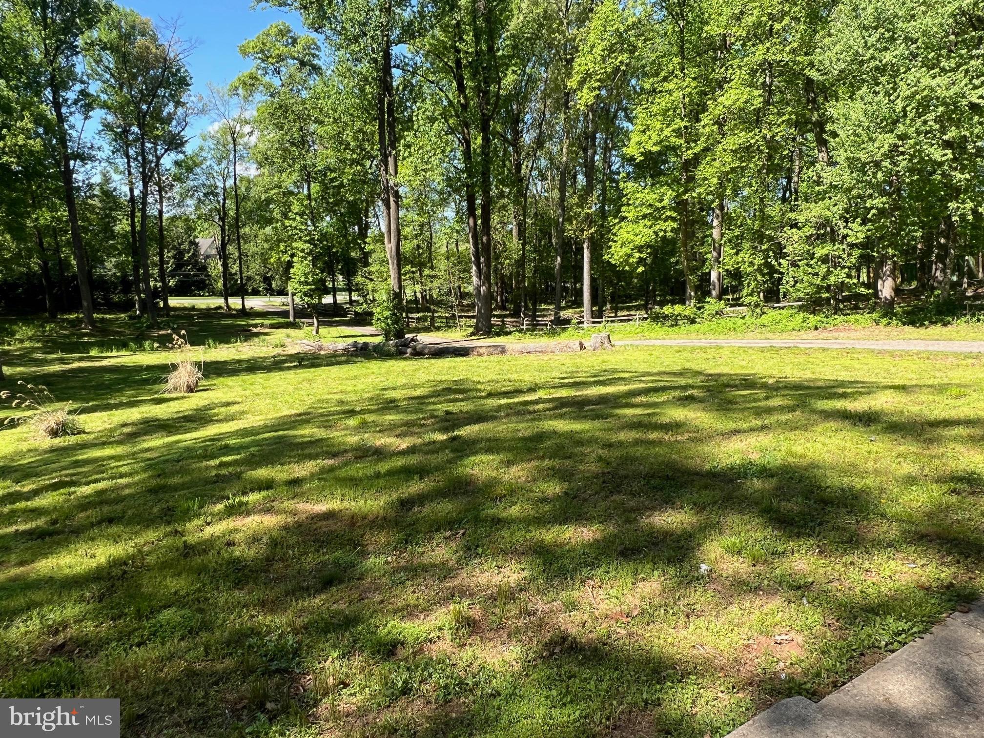 GLENWOOD ESTATES - Residential Lease