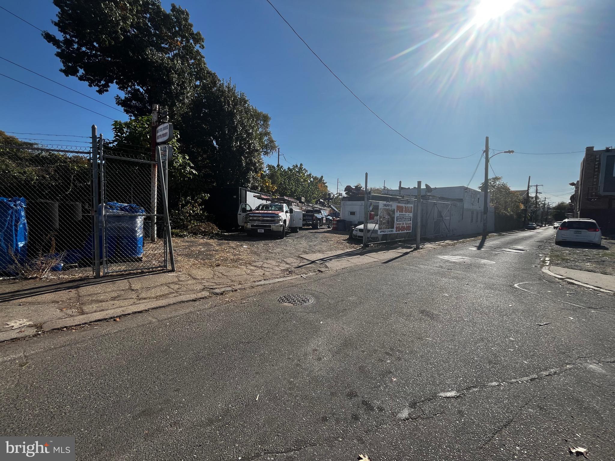 HUNTING PARK - Commercial Sale