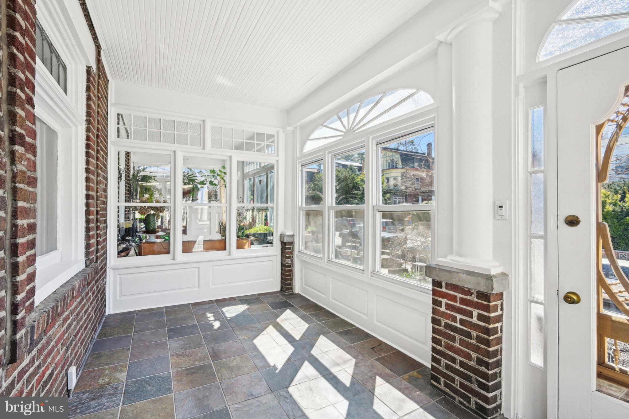 GERMANTOWN (WEST) - Residential