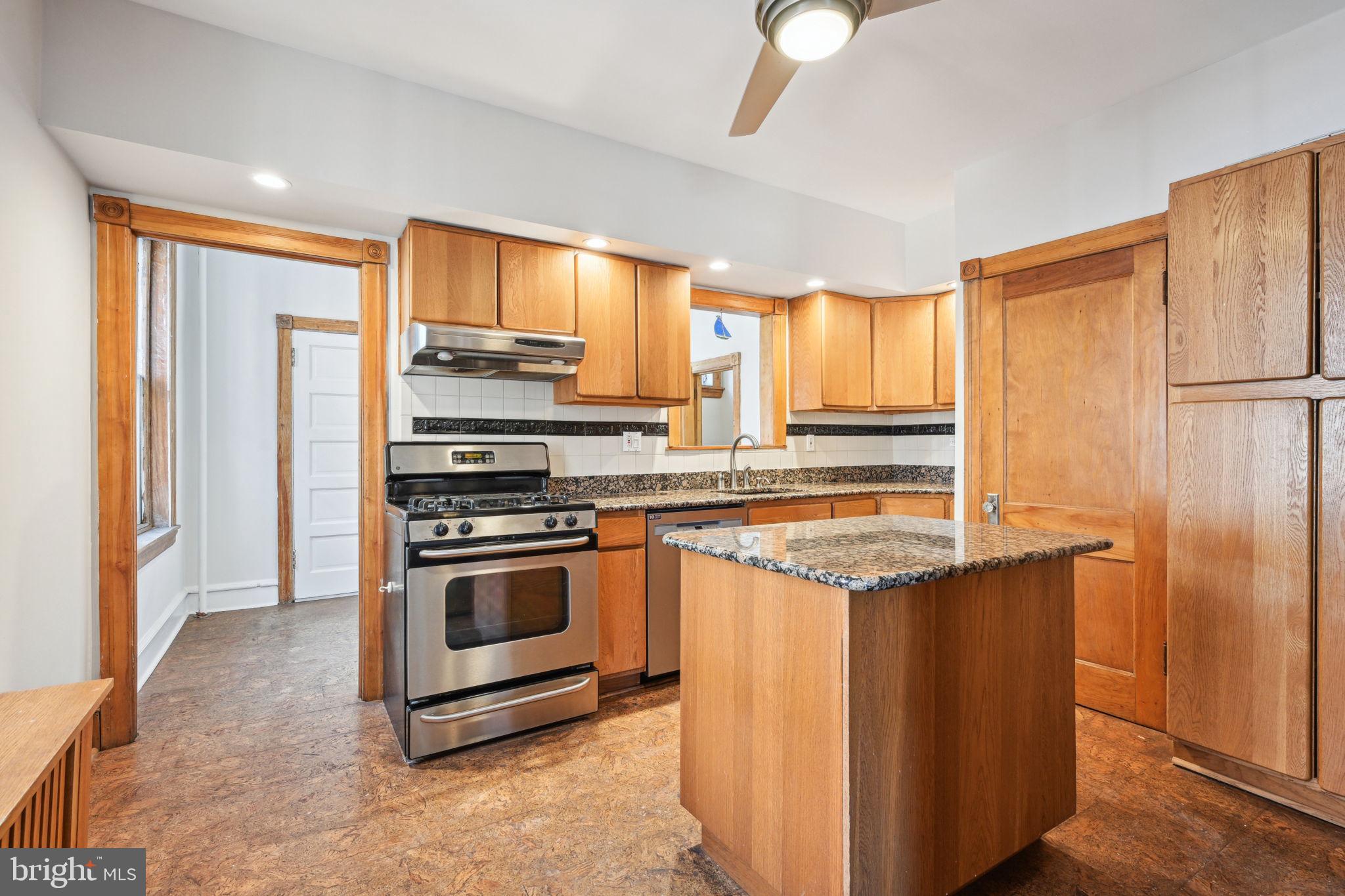 GERMANTOWN (WEST) - Residential