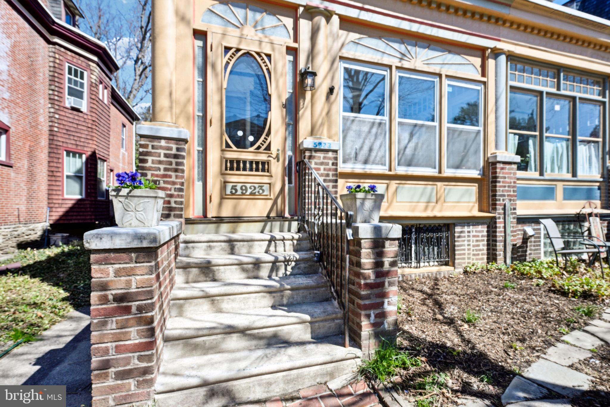 GERMANTOWN (WEST) - Residential