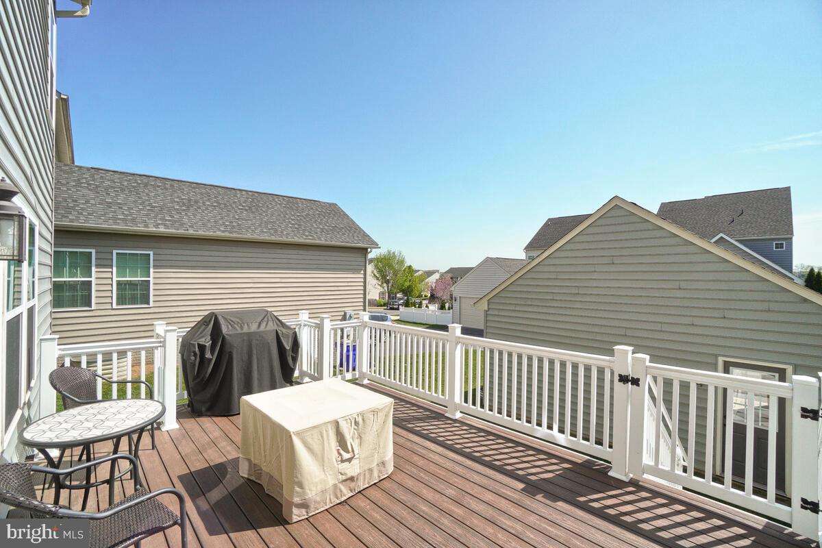 CANNON BLUFF - Residential