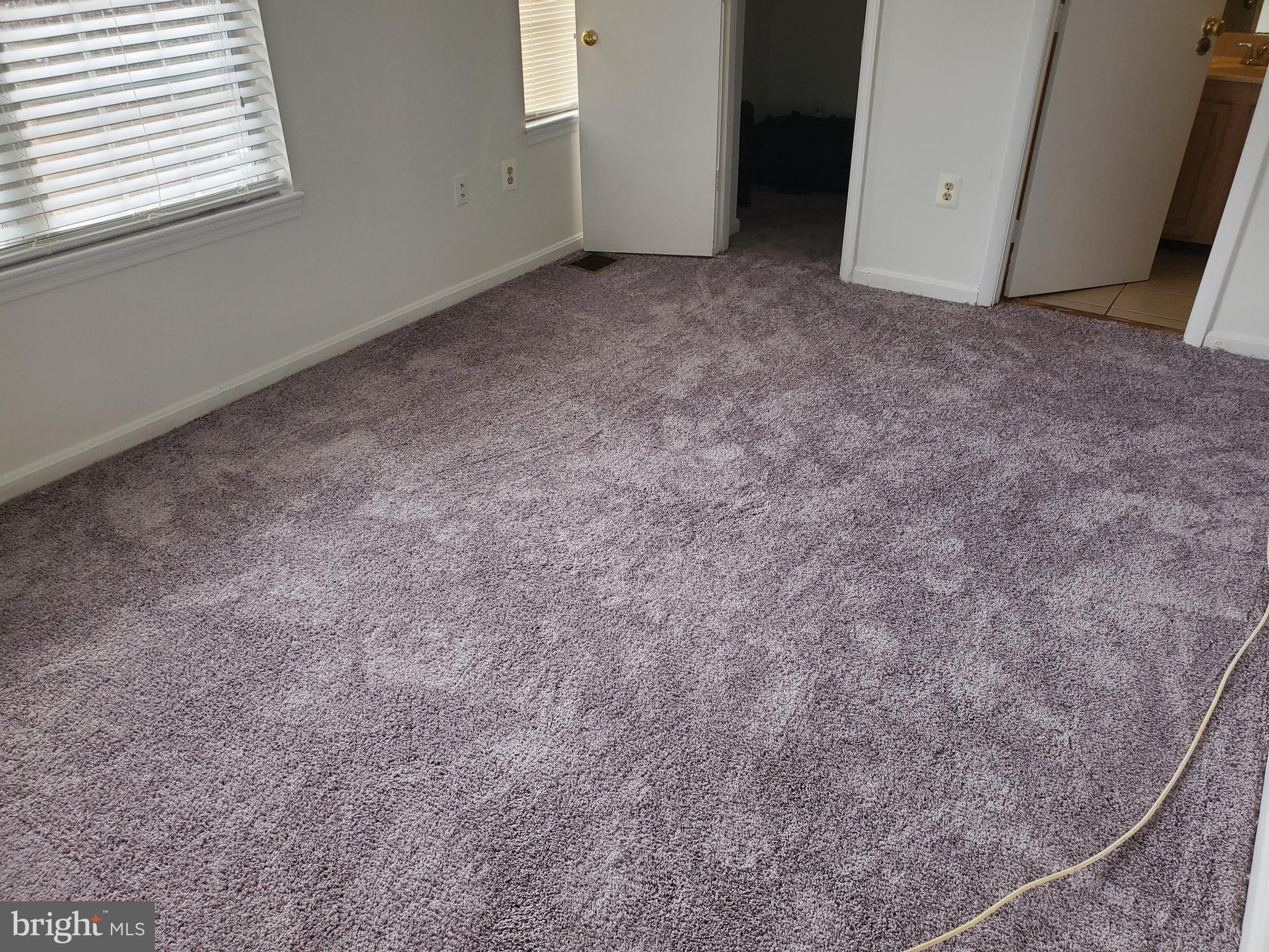 HUTCHINSON - Residential Lease