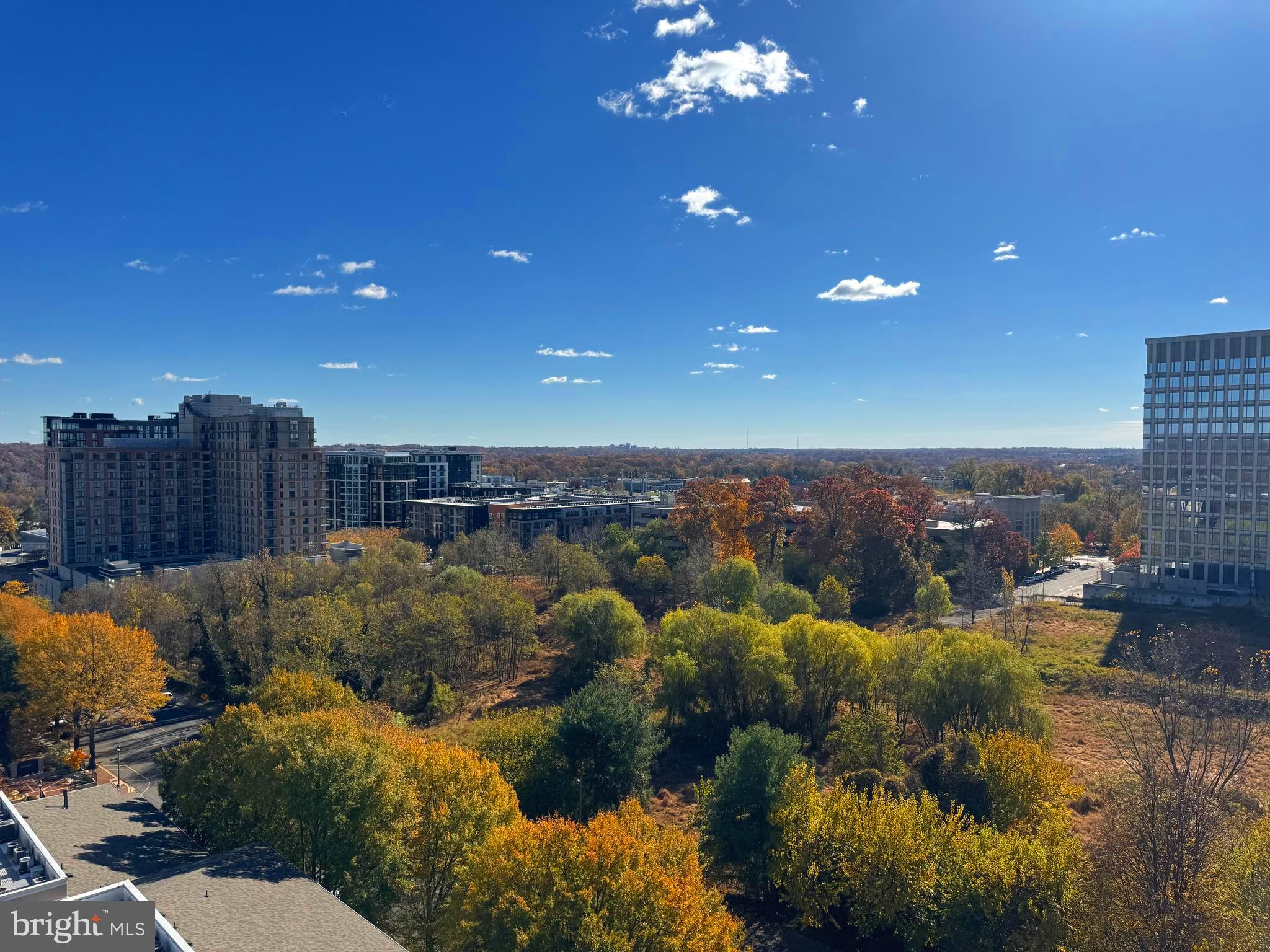 GALLERY AT WHITE FLINT - Residential Lease