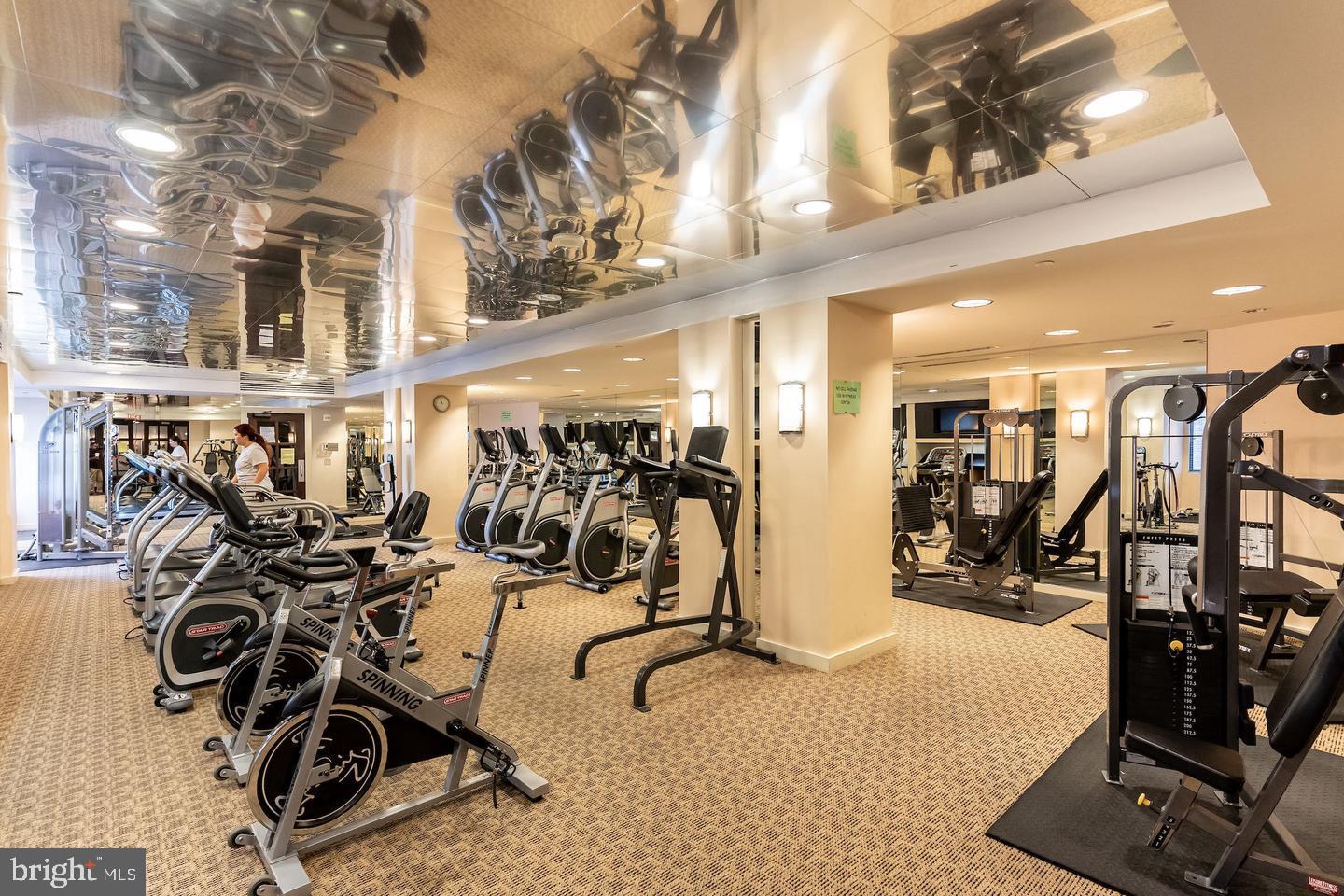 GALLERY AT WHITE FLINT - Residential Lease