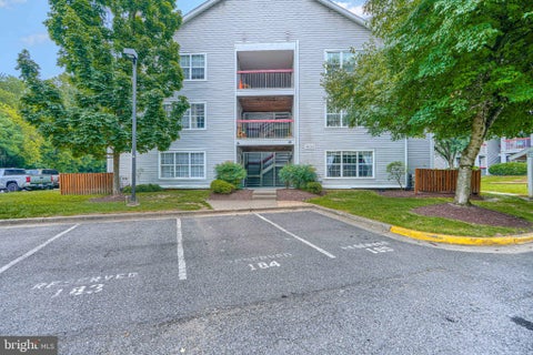 Condo For Sale - 18519 Boysenberry Drive #253<br/> Montgomery County, GAITHERSBURG, MD 20879