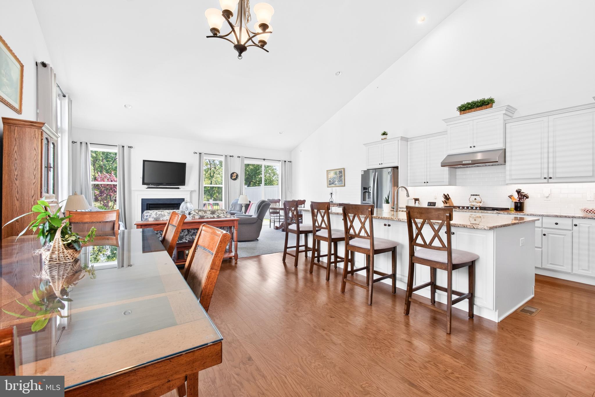 51 UMBRELL DRIVE