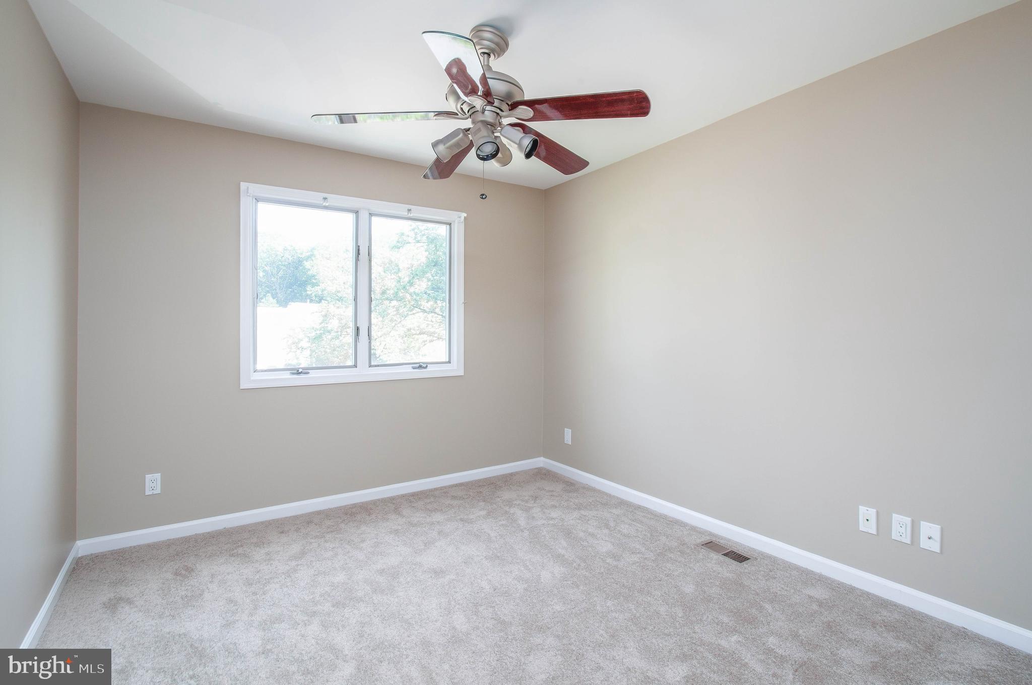 PARK RIDGE - Residential Lease