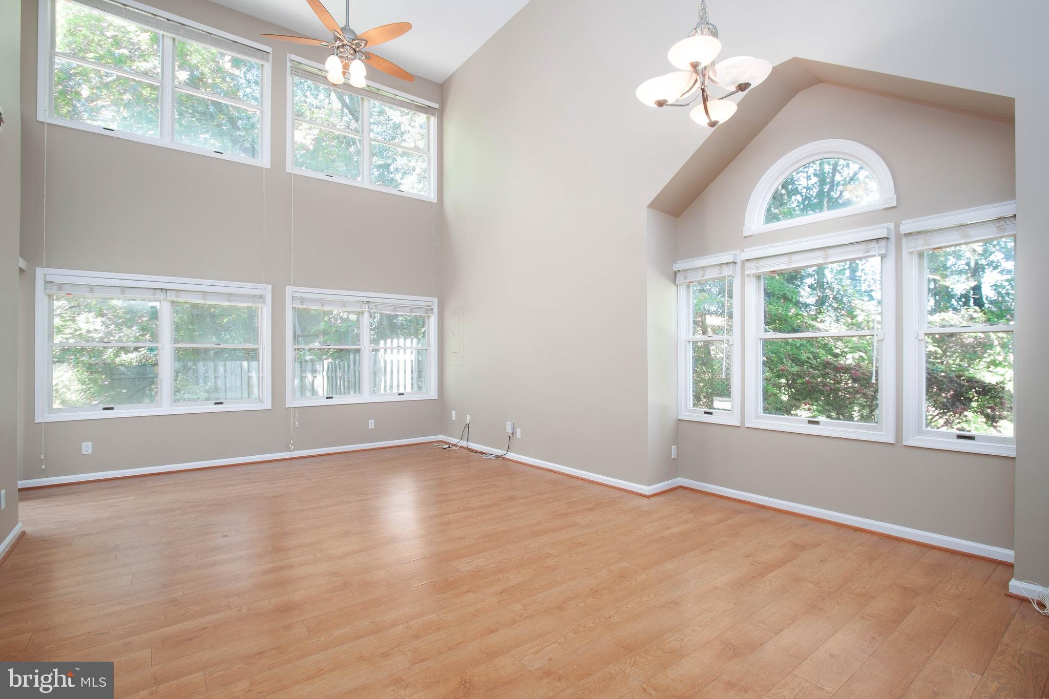 PARK RIDGE - Residential Lease