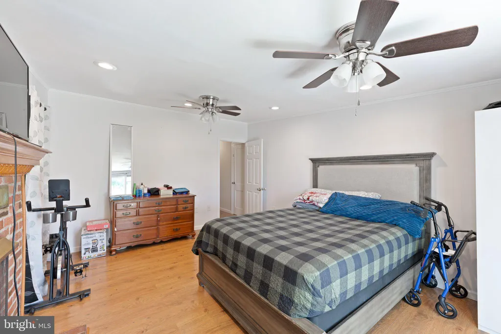 Additional image 15 of 262 Edward Ave, Hamilton, NJ 08610