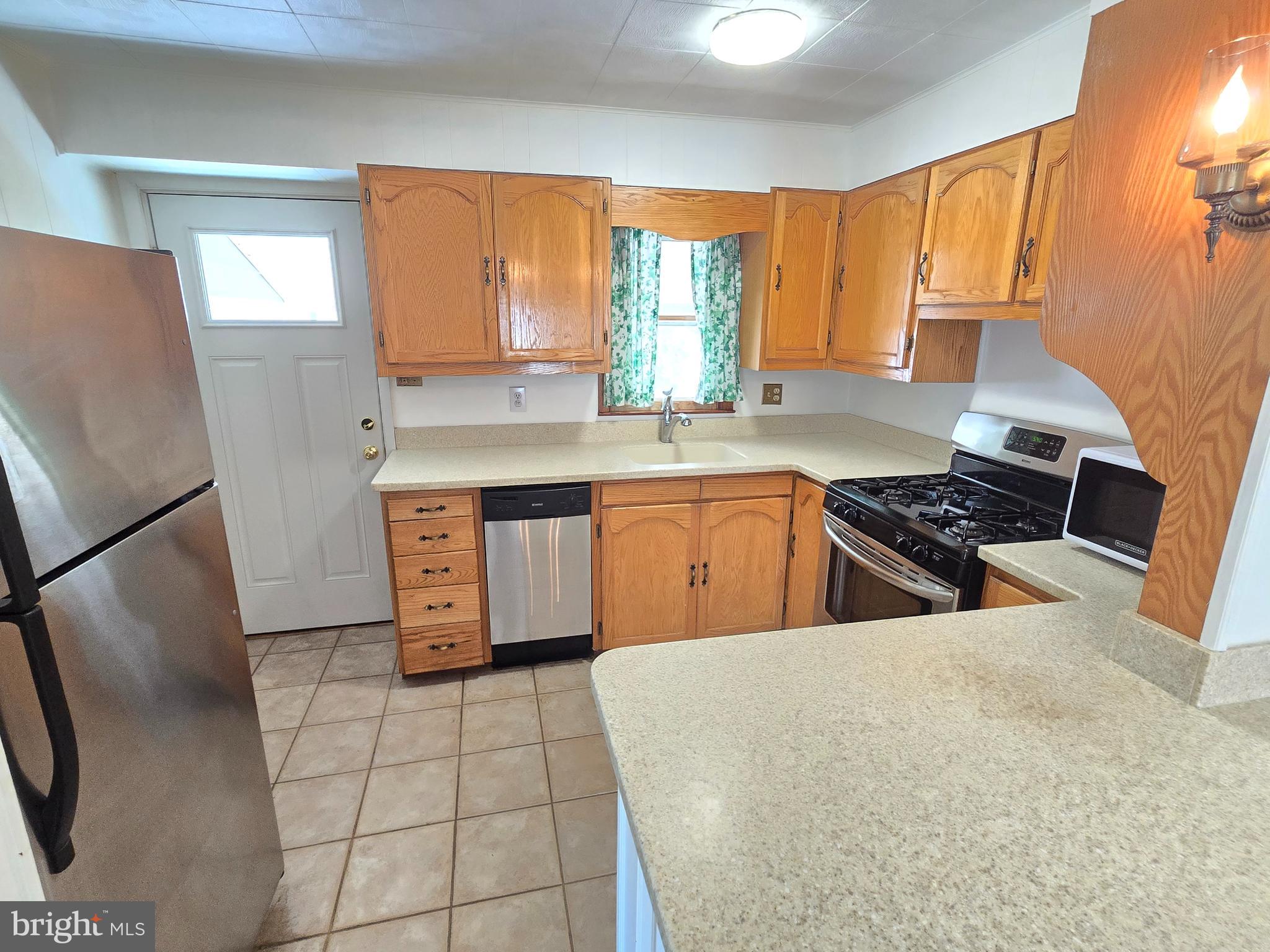 ROSEWALD BEACH - Residential