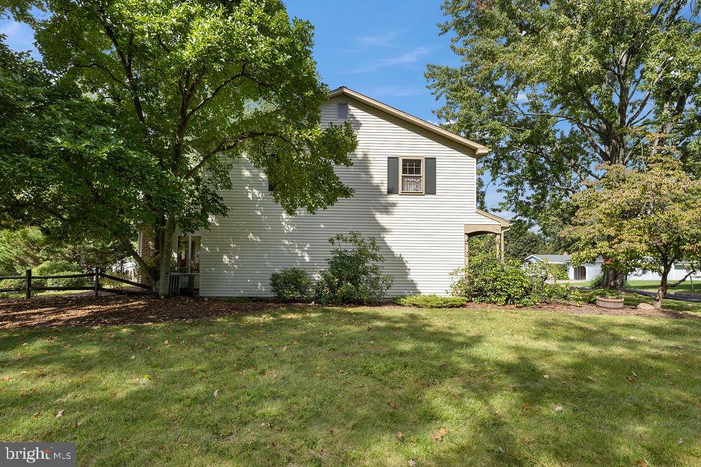 286 OAK LANE
