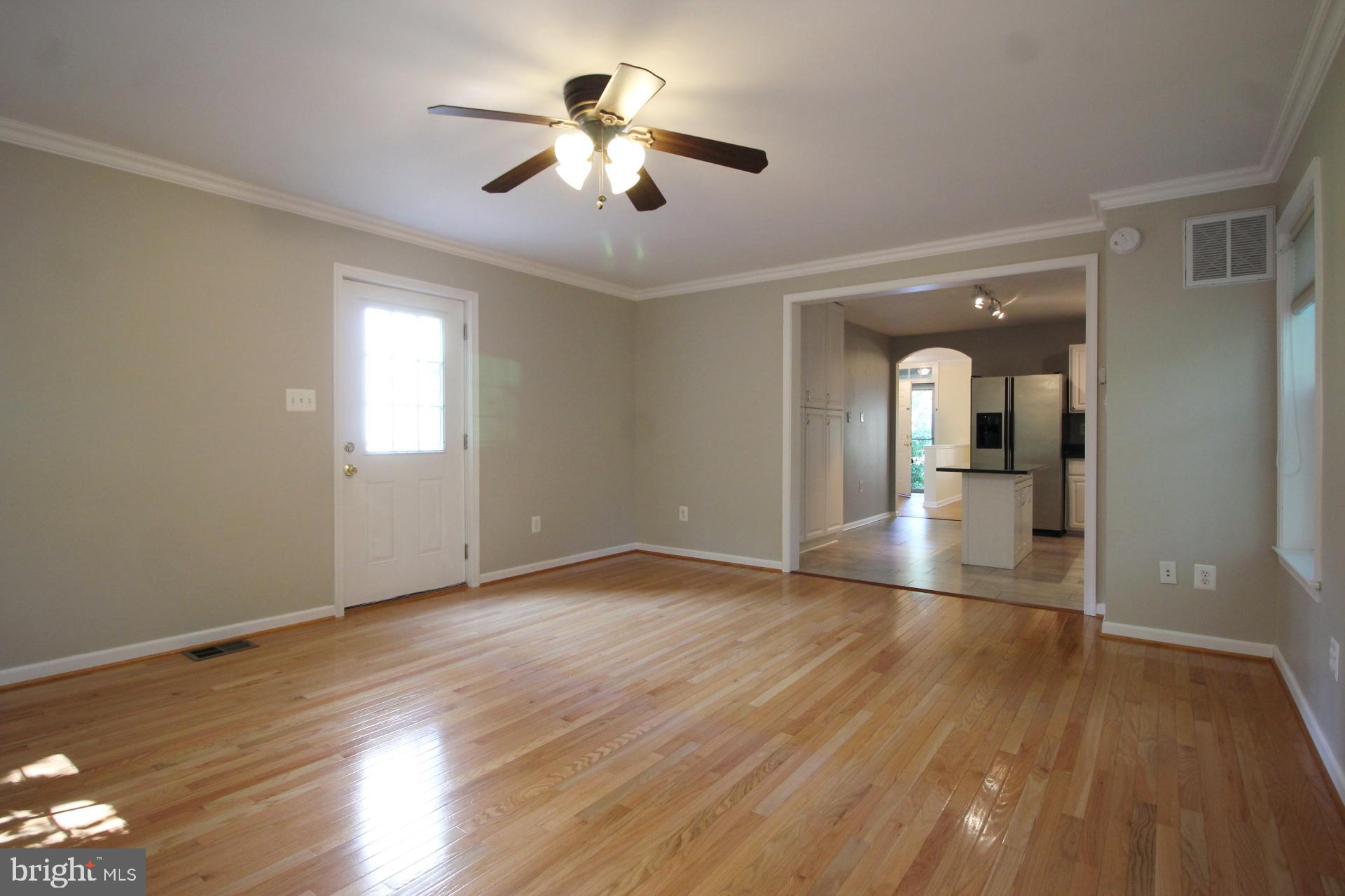 RESTON - Residential Lease