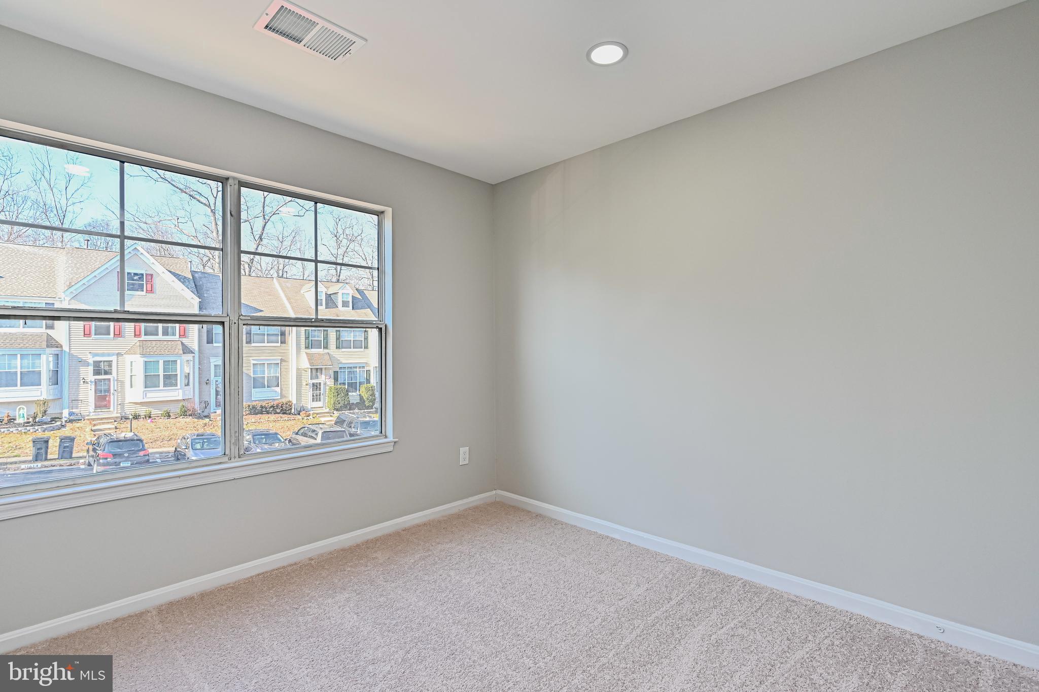 RIDGELEIGH - Residential