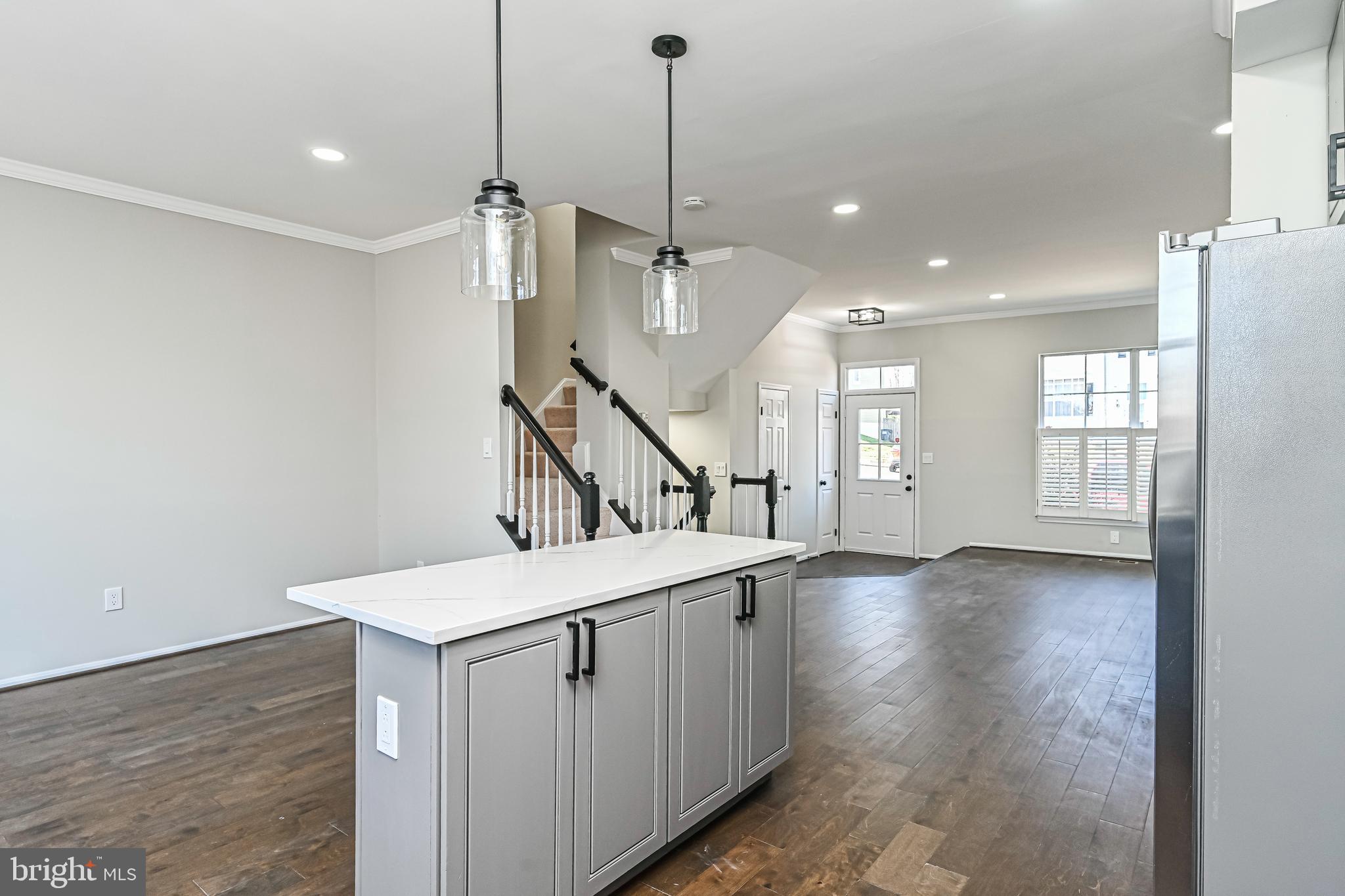 RIDGELEIGH - Residential