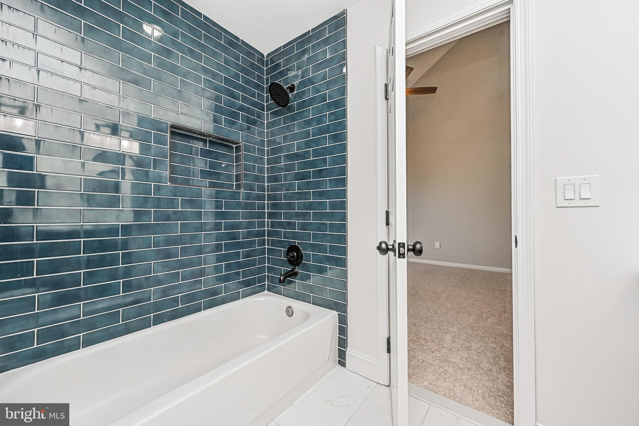 RIDGELEIGH - Residential