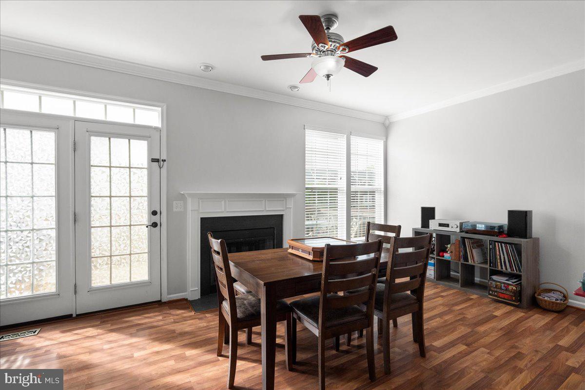 WINDMILL CROSSING - Residential