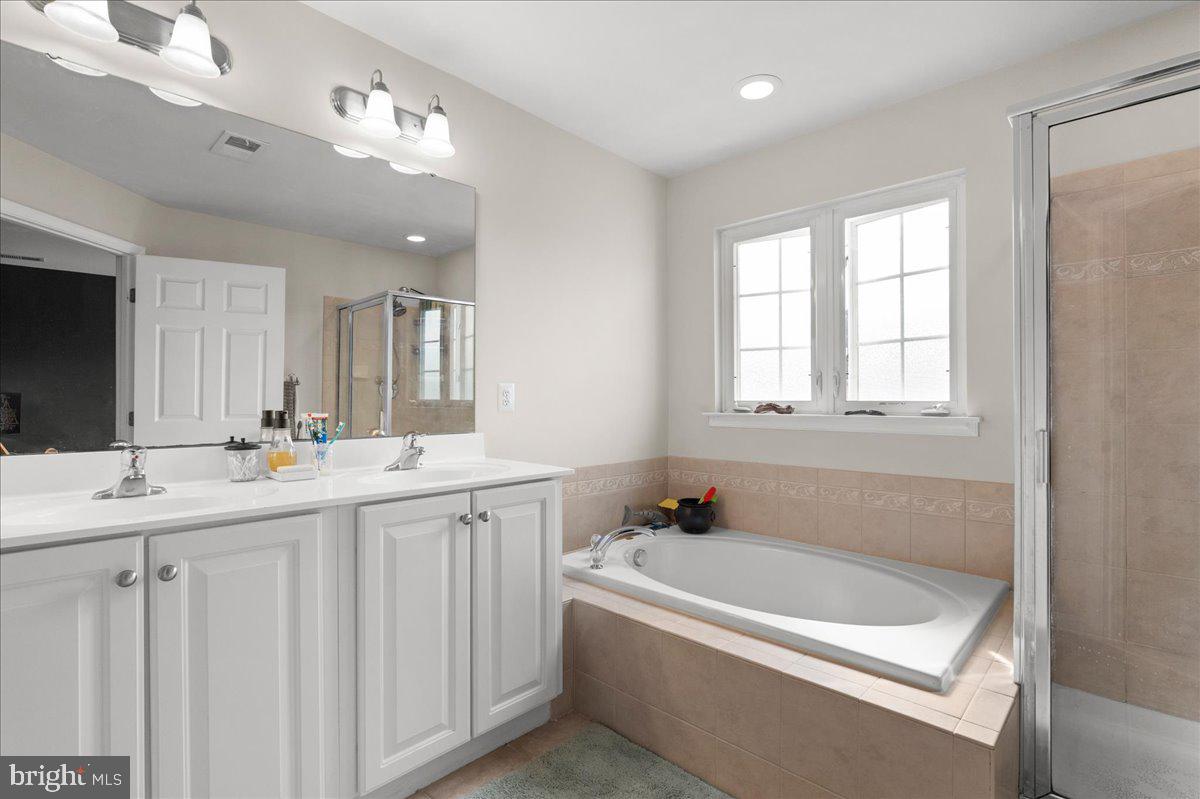 WINDMILL CROSSING - Residential