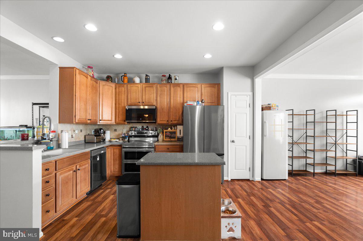 WINDMILL CROSSING - Residential