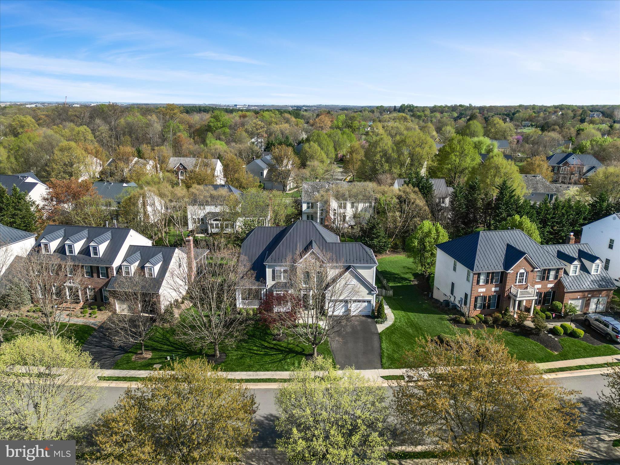 WOODLEA MANOR - Residential