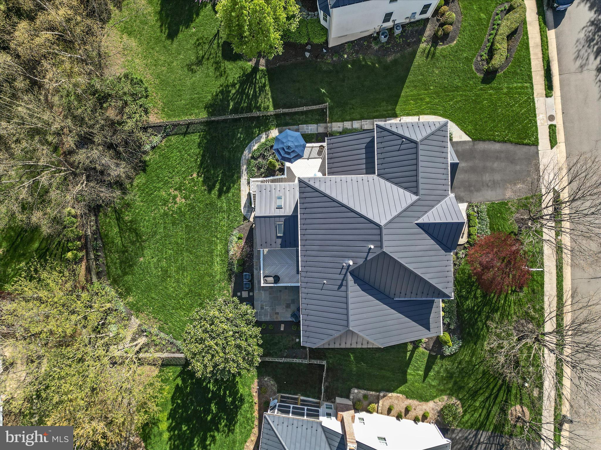 WOODLEA MANOR - Residential